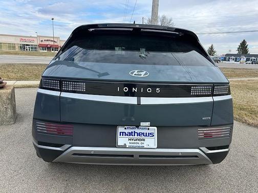2024 Hyundai IONIQ 5 SE