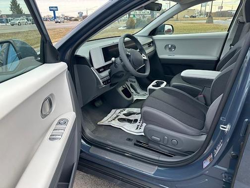 2024 Hyundai IONIQ 5 SE