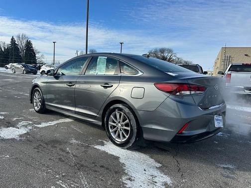 2019 Hyundai SONATA SE