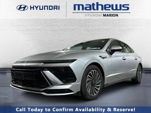 2025 Hyundai SONATA Hybrid SE