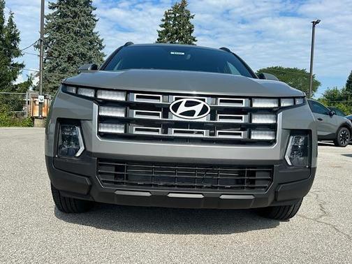 2025 Hyundai SANTA CRUZ SEL Activity