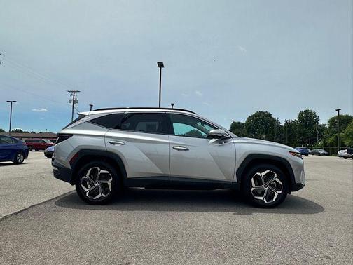 Shimmering Silver 2023 Hyundai TUCSON Limited