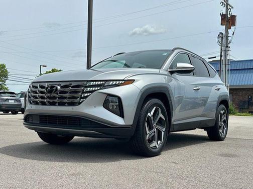 Shimmering Silver 2023 Hyundai TUCSON Limited