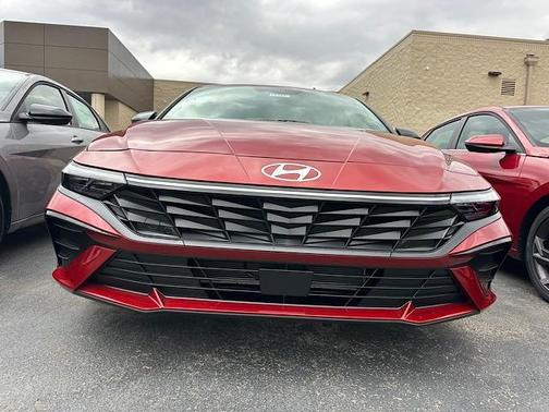 2026 Hyundai ELANTRA SEL