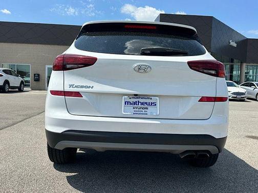 Dazzling White 2019 Hyundai TUCSON Sport