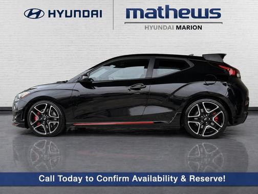 Ultra Black Pearl 2021 Hyundai Veloster Base