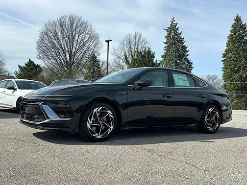 Abyss Black 2026 Hyundai SONATA SEL