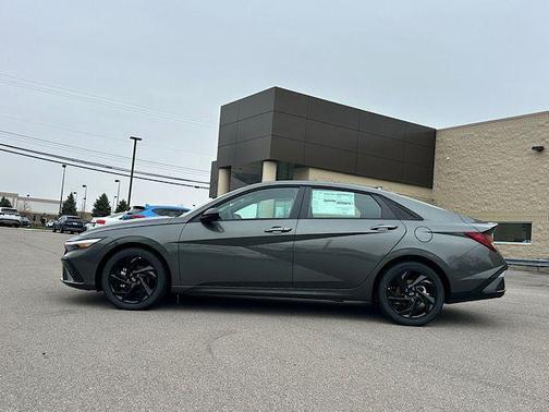 Amazon Gray 2026 Hyundai ELANTRA Sport