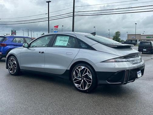 2024 Hyundai IONIQ 6 SEL