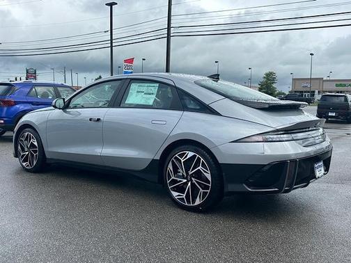 2024 Hyundai IONIQ 6 SEL