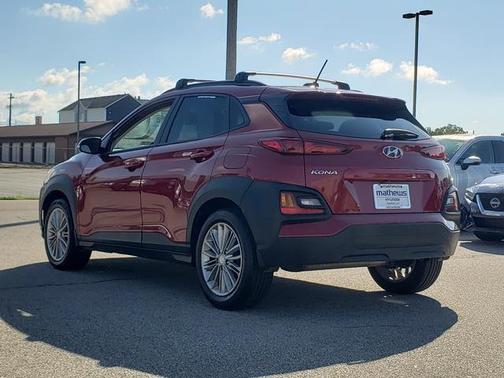 2021 Hyundai KONA SEL