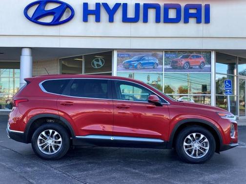 2019 Hyundai SANTA FE SE 2.4