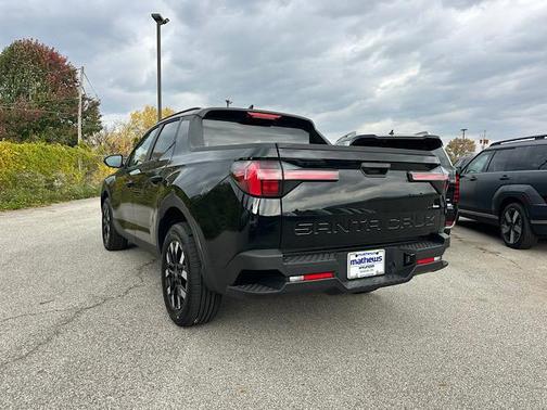 Phantom Black 2026 Hyundai SANTA CRUZ SEL