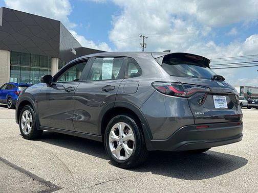 Gray 2025 Honda HR-V LX