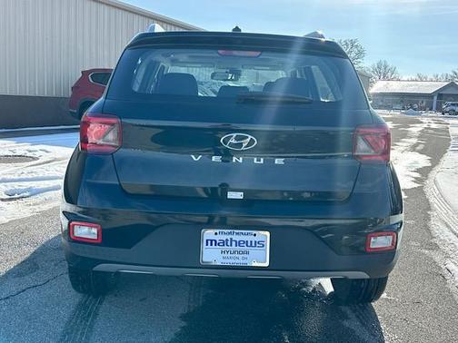 Onyx Black 2026 Hyundai VENUE SEL