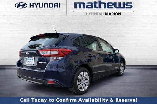 Dark Blue Pearl 2019 Subaru Impreza 2.0i