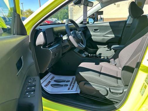 2025 Hyundai KONA EV SE