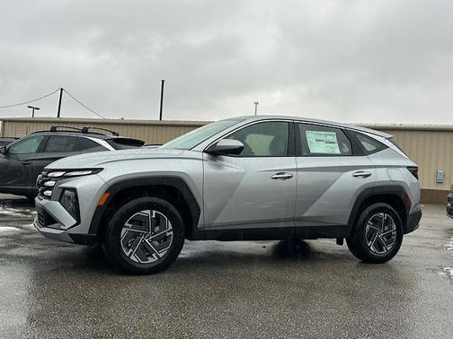 2026 Hyundai TUCSON Hybrid Blue SE