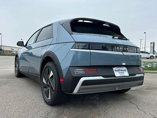 Lucid Blue 2026 Hyundai IONIQ 5 SE