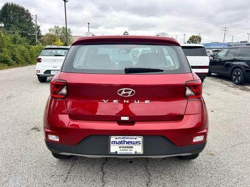 2026 Hyundai VENUE SEL