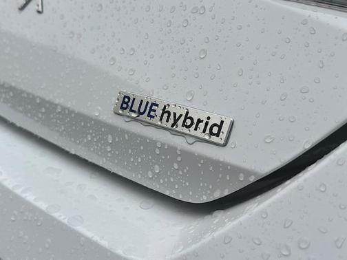 2025 Hyundai ELANTRA HEV Blue