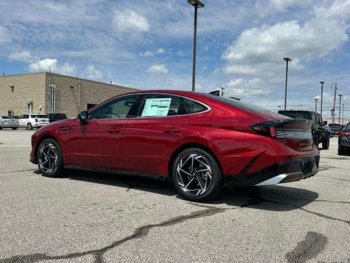 Ultimate Red 2026 Hyundai SONATA SEL