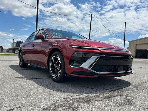Ultimate Red 2026 Hyundai SONATA SEL