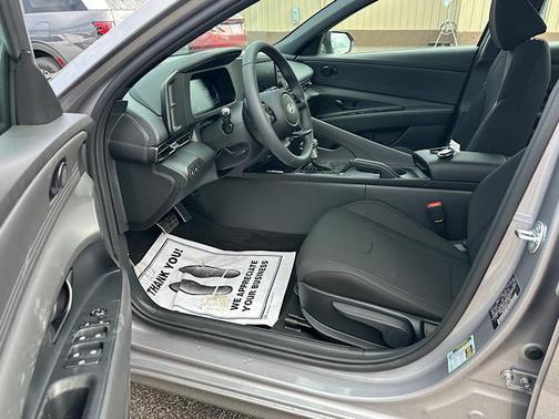 Fluid Metal 2026 Hyundai ELANTRA Sport