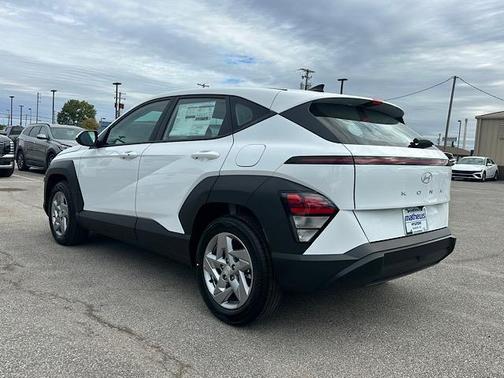 2026 Hyundai KONA SE