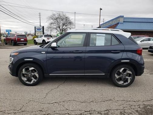 2022 Hyundai VENUE Limited