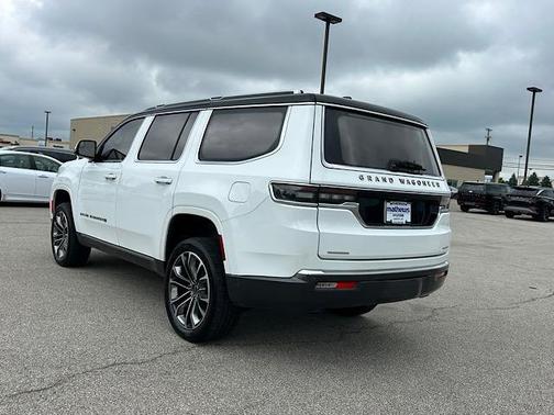 2022 Jeep Grand Wagoneer Series III