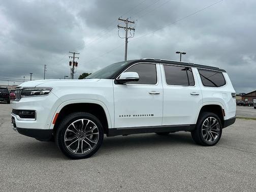 2022 Jeep Grand Wagoneer Series III