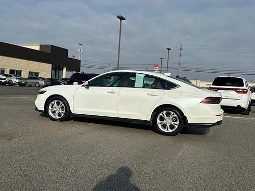 2023 Honda Accord LX 1.5T