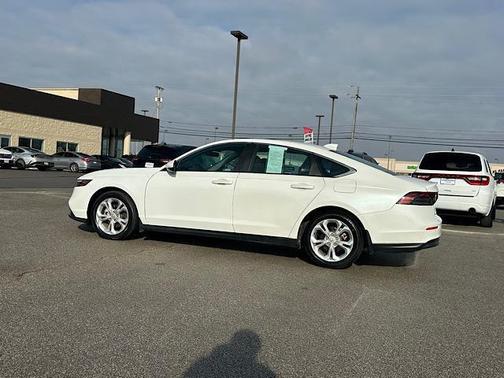 2023 Honda Accord LX 1.5T