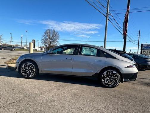 2024 Hyundai IONIQ 6 SEL