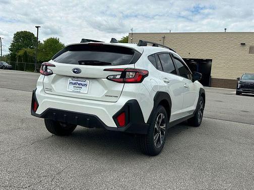 Crystal White Pearl 2024 Subaru Crosstrek Premium