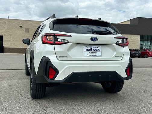 Crystal White Pearl 2024 Subaru Crosstrek Premium