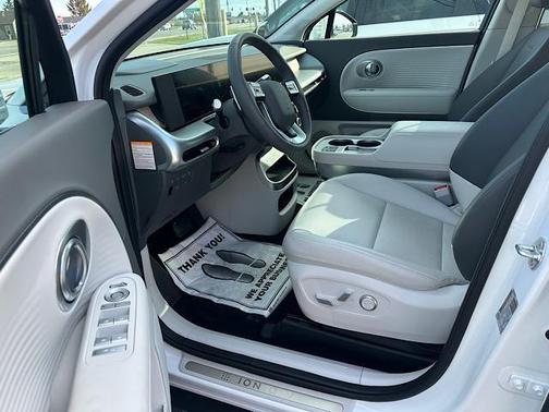 2026 Hyundai IONIQ 9 SEL