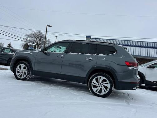 2023 Volkswagen Atlas 2.0T SE w/Technology