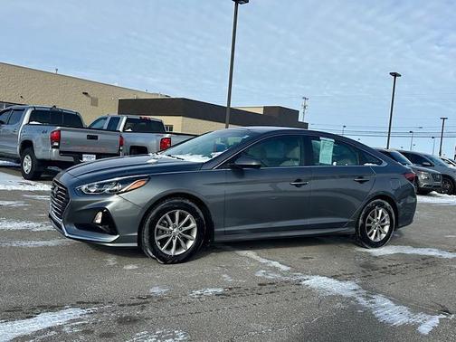 2019 Hyundai SONATA SE