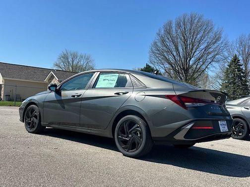 Amazon Gray 2026 Hyundai ELANTRA Sport