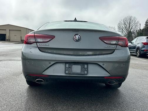 2018 Buick Regal Essence