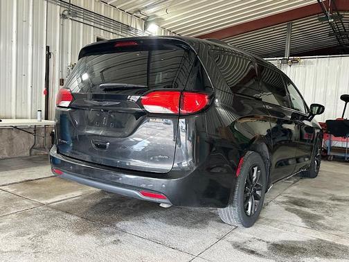 2020 Chrysler Pacifica L