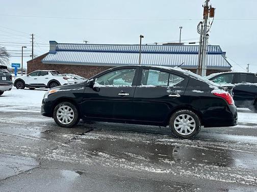 2018 Nissan Versa 1.6 SV