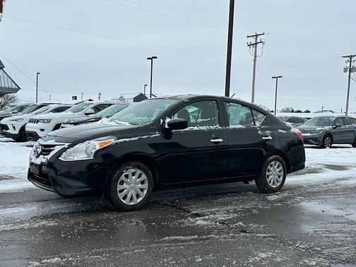 2018 Nissan Versa 1.6 SV