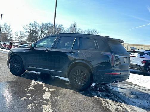 2022 Cadillac XT6 Sport AWD
