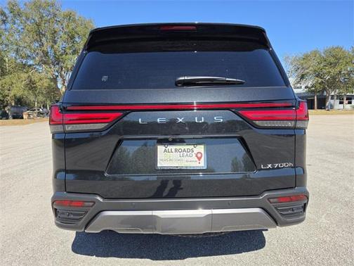 2026 Lexus LX 700h 700h Overtrail