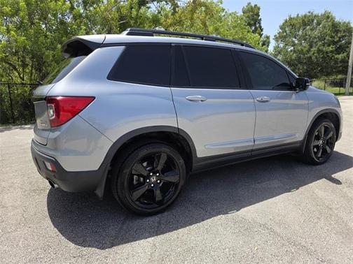 2020 Honda Passport Elite