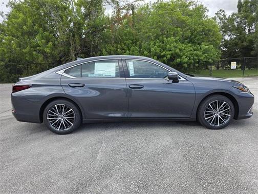 2025 Lexus ES 350 Base