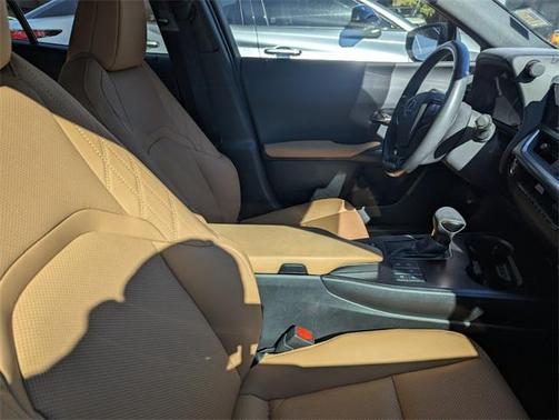 2024 Lexus UX 250h Base